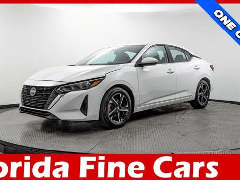 Used 2024 Nissan Sentra SV FWD image 1