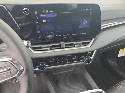 New 2026 Chevrolet Equinox LT image 26