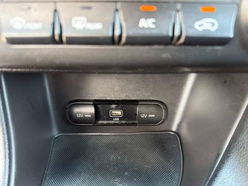 Used 2020 Kia Sportage LX FWD image 31