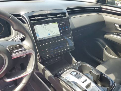 Used 2023 Hyundai Tucson Limited image 30