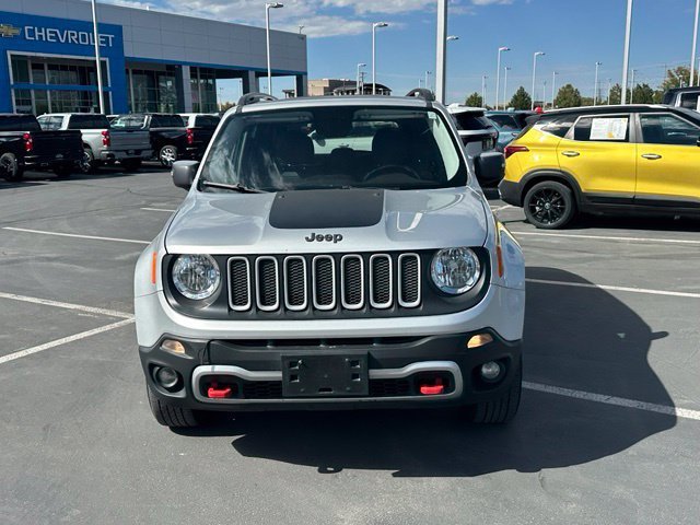 Used 2016 Jeep Renegade Trailhawk w/ Premium Trailhawk Package AWD/4WD image 11