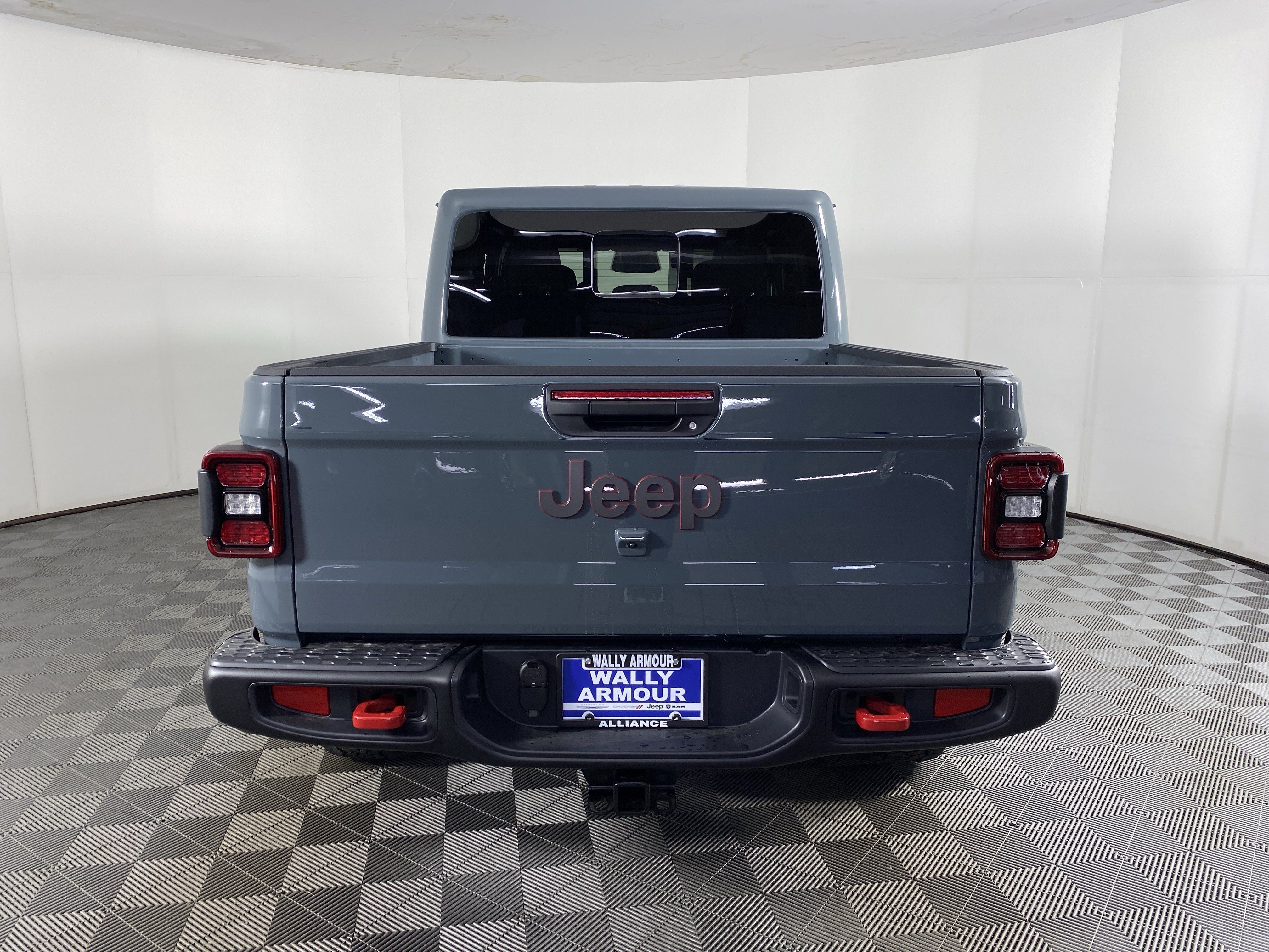 New 2026 Jeep Gladiator Rubicon w/ Steel Power Dome Hood Package AWD/4WD image 7
