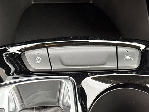 New 2026 Chevrolet Trax ACTIV w/ Driver Confidence Package FWD image 19