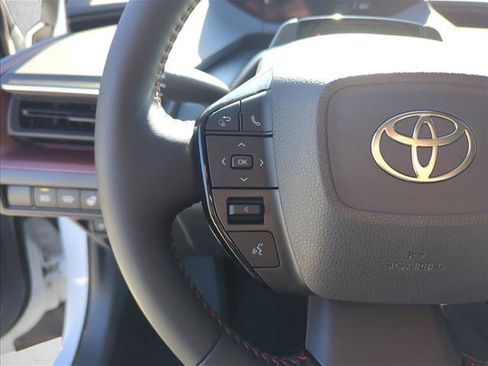 New 2026 Toyota Prius Plug-In Hybrid FWD image 17