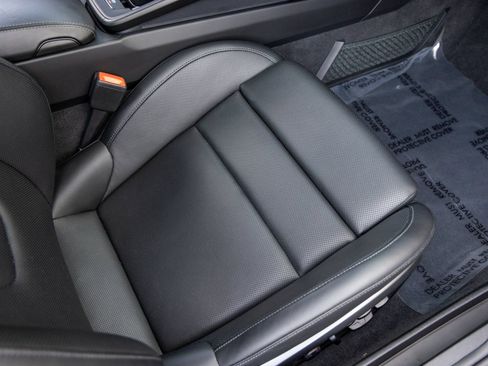 Certified 2022 Porsche 911 50th Anniversary Edition image 48