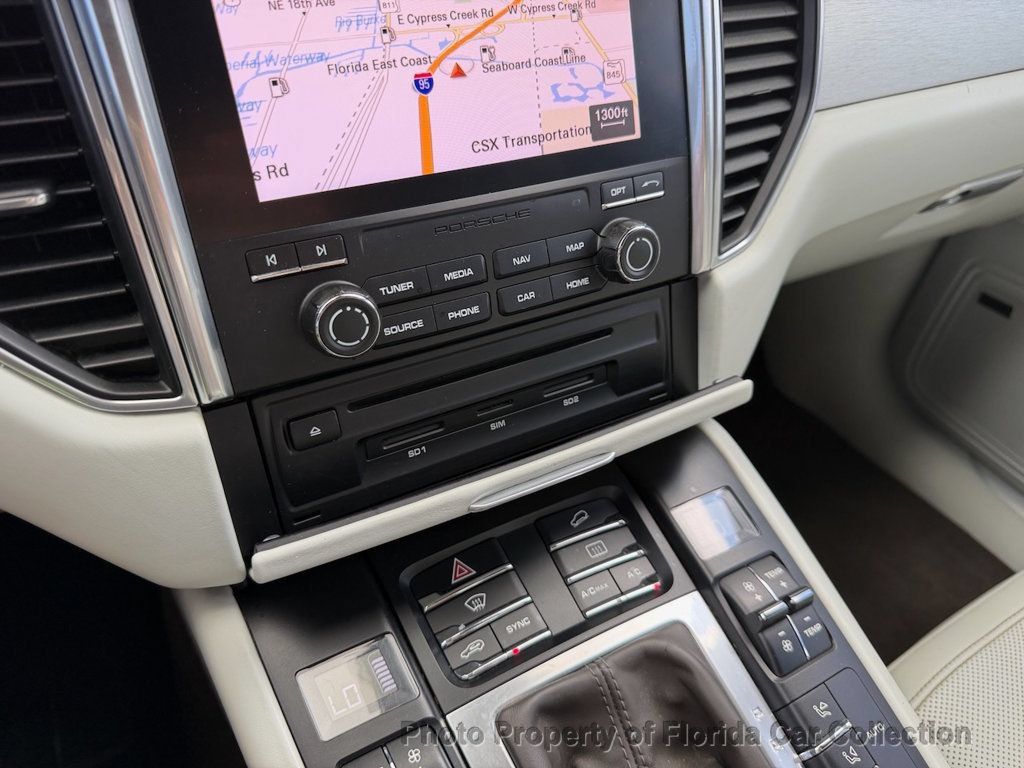 Used 2017 Porsche Macan S AWD/4WD image 58