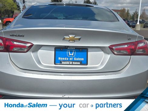 Used 2020 Chevrolet Malibu LT FWD image 5