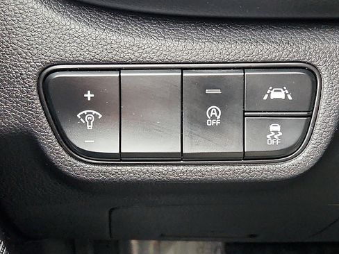 Used 2022 Kia Seltos SX w/ Sunroof Package image 25