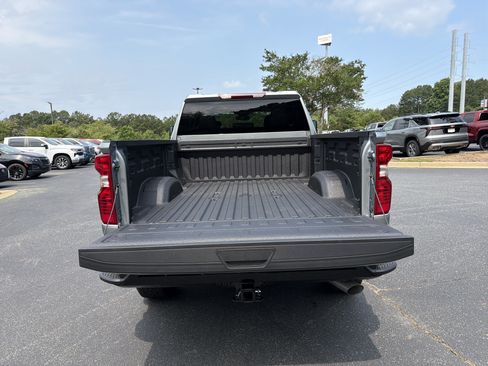 New 2026 Chevrolet Silverado 2500 Custom w/ Custom Value Package AWD/4WD image 18