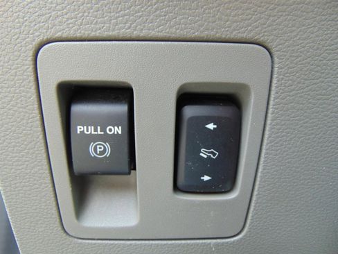 Used 2020 Ford F150 Lariat image 42