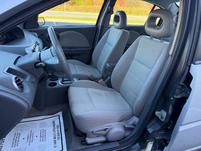 Used 2005 Saturn ION Level 2 w/ Power Pkg FWD image 11