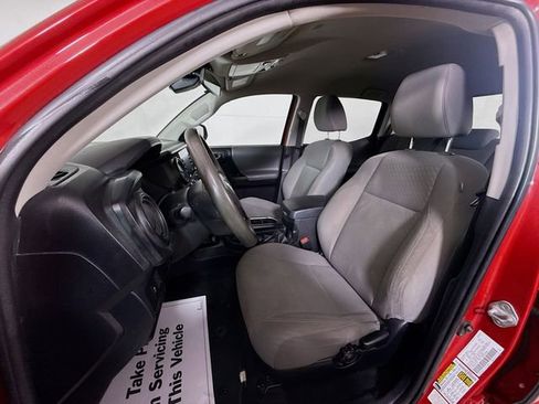 Used 2021 Toyota Tacoma SR image 21