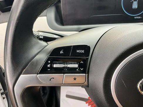 Used 2022 Hyundai Tucson SEL w/ Convenience + Premium Package FWD image 18