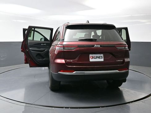 New 2025 Jeep Grand Cherokee Laredo X w/ Luxury Tech Group I image 57