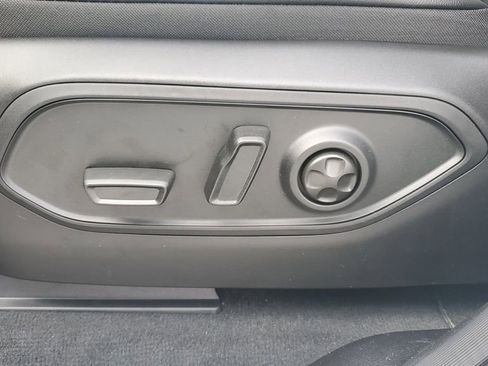 New 2025 Jeep Grand Cherokee Limited image 24