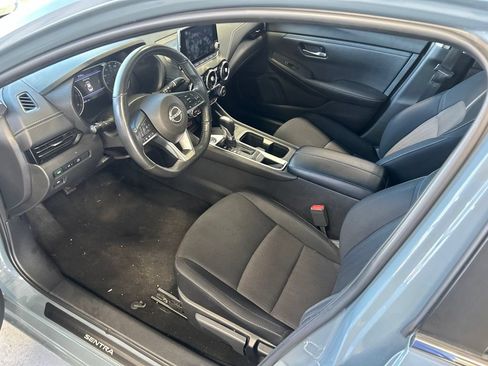Used 2024 Nissan Sentra SV w/ All-Weather Package FWD image 3