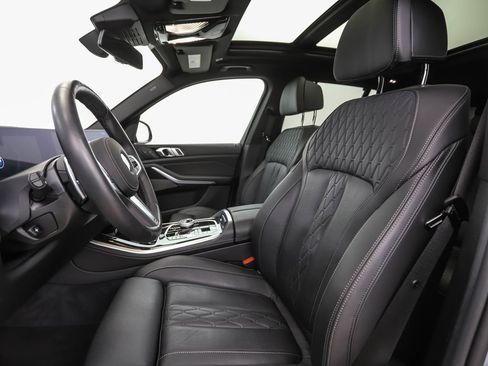 Used 2026 BMW X5 xDrive40i w/ Executive Package AWD/4WD image 11