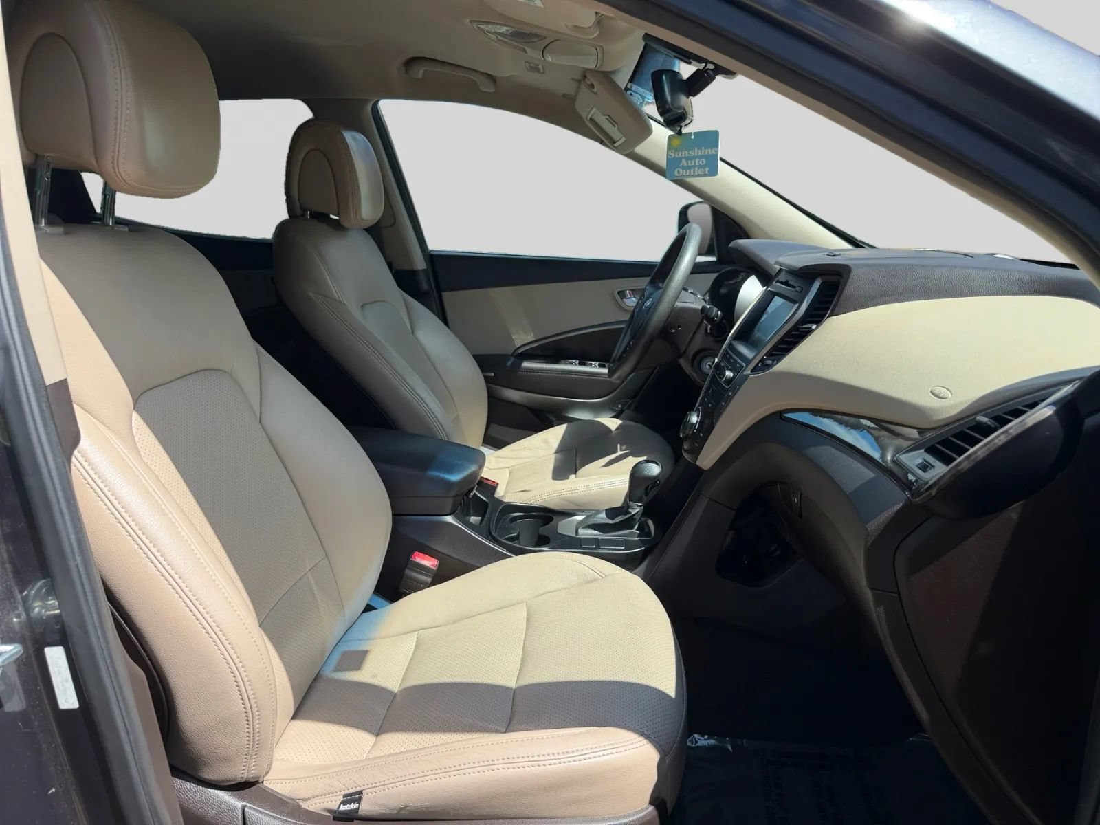 Used 2017 Hyundai Santa Fe Sport FWD image 15