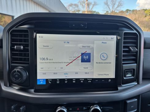 New 2025 Ford F150 XLT w/ Equipment Group 302A MID image 37