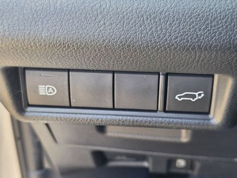 Used 2025 Toyota Grand Highlander FWD image 25