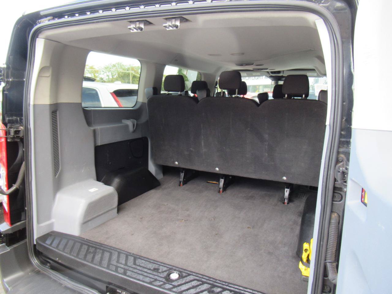 Used 2017 Ford Transit 150 XL RWD image 15