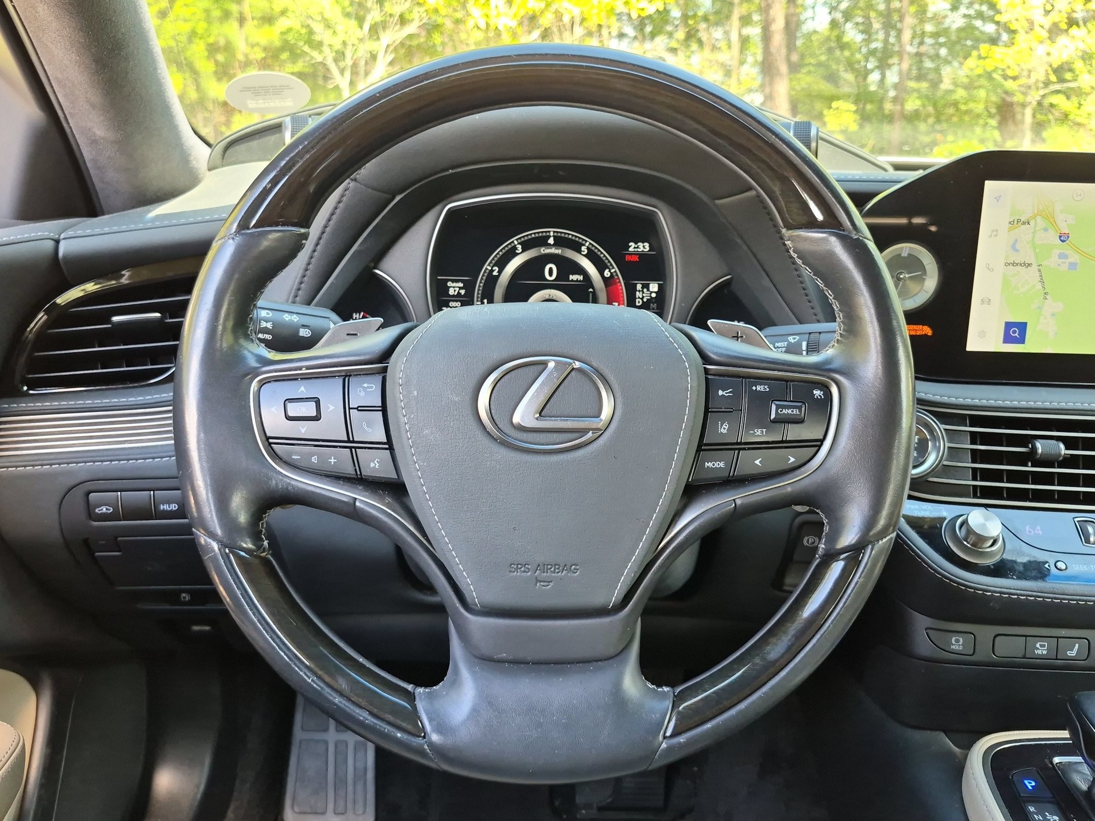 Used 2023 Lexus LS 500 w/ Interior Upgrade Package RWD image 7