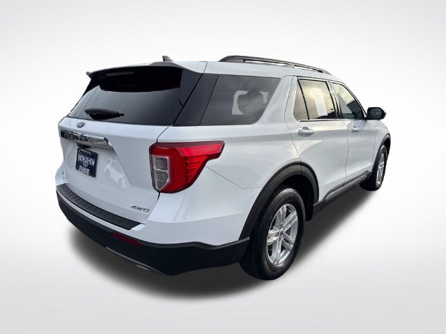 Used 2021 Ford Explorer XLT w/ Equipment Group 202A AWD/4WD image 5