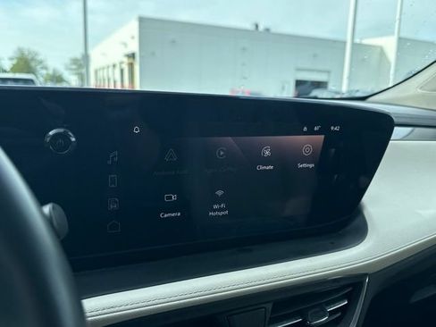 Used 2024 Buick Encore GX Avenir w/ Avenir Technology Package AWD/4WD image 16