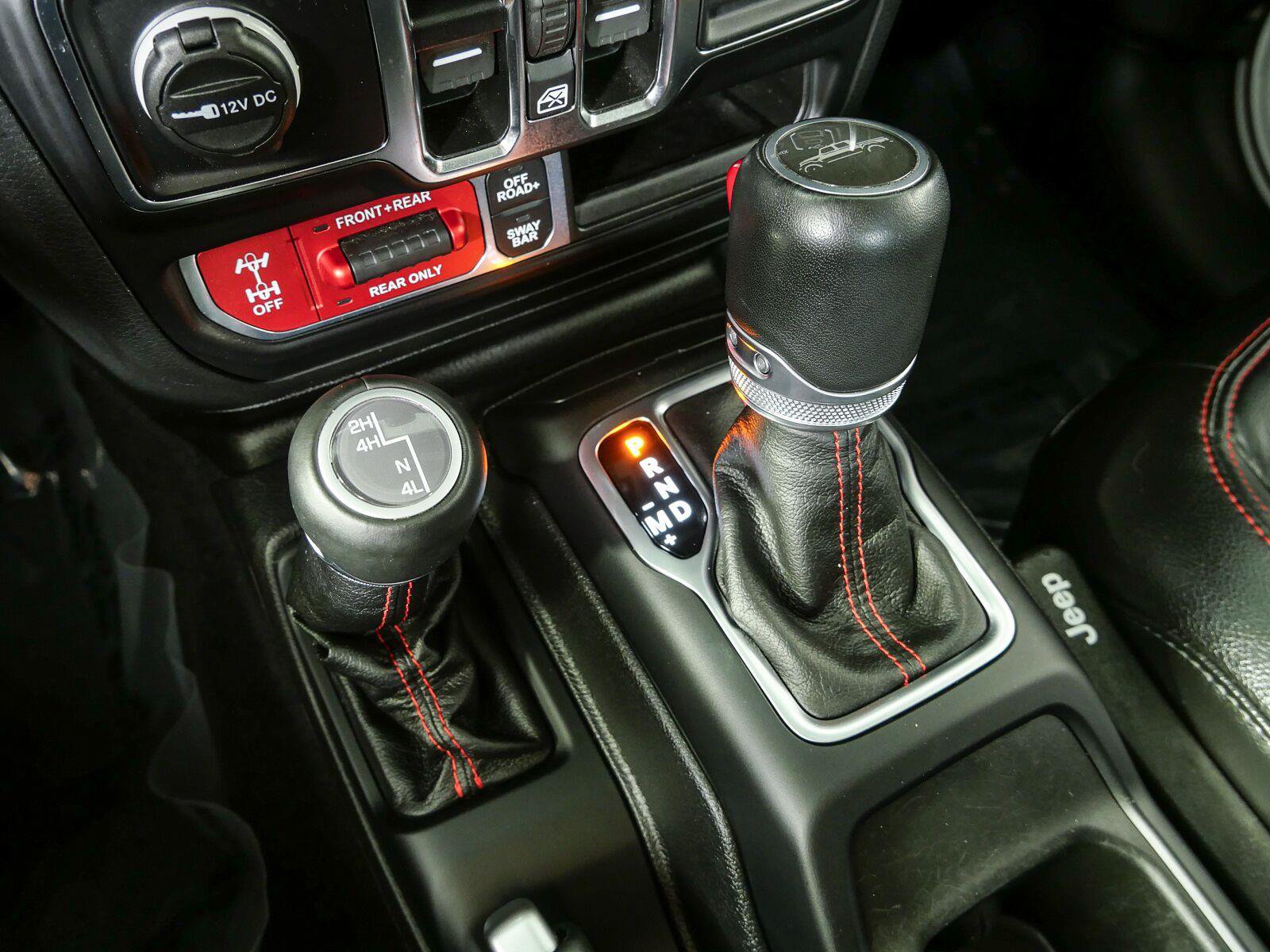 Used 2021 Jeep Gladiator Rubicon AWD/4WD image 17