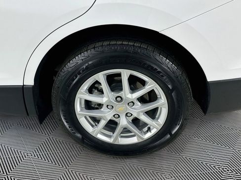 Used 2022 Chevrolet Equinox LS w/ LS Convenience Package AWD/4WD image 30