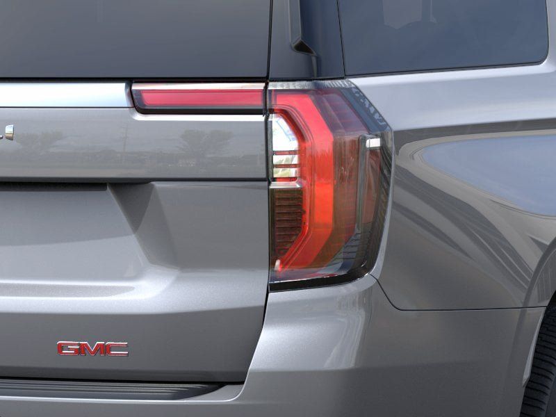 New 2026 GMC Yukon XL Denali w/ Sun & Power Step Package AWD/4WD image 38