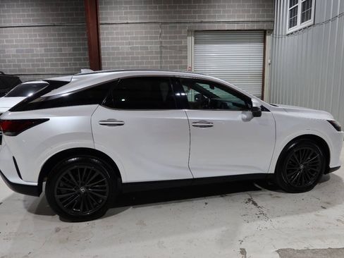 Used 2024 Lexus RX 350 Premium w/ Convenience Package FWD image 6
