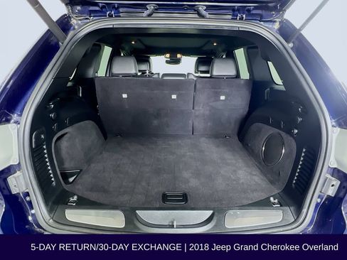 Used 2018 Jeep Grand Cherokee Overland AWD/4WD image 30