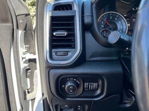 Used 2022 RAM 1500 Laramie image 10