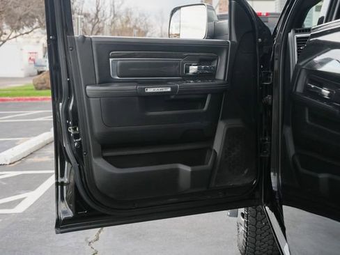 Used 2018 RAM 3500 Laramie Longhorn image 20