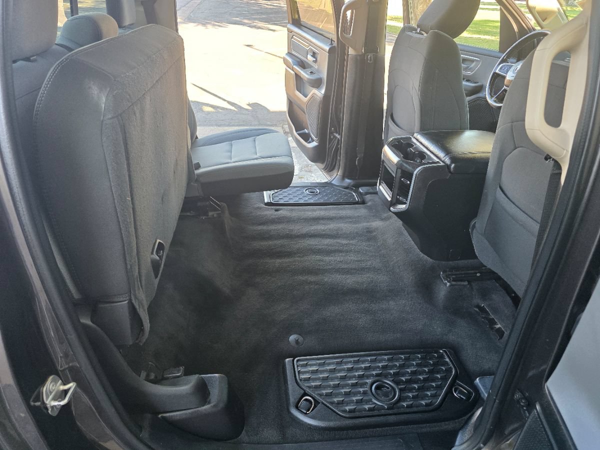 Used 2020 RAM 1500 Big Horn AWD/4WD image 40