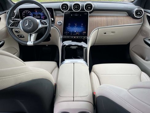 Certified 2024 Mercedes-Benz GLC 300 image 13