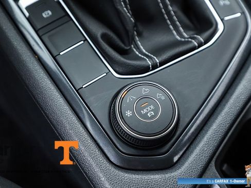 Used 2023 Volkswagen Tiguan SE R-Line image 63