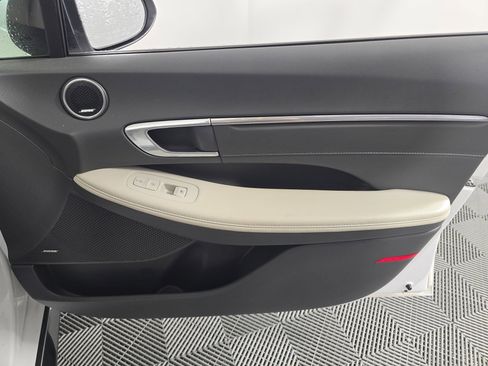 Used 2022 Hyundai Sonata Limited image 20