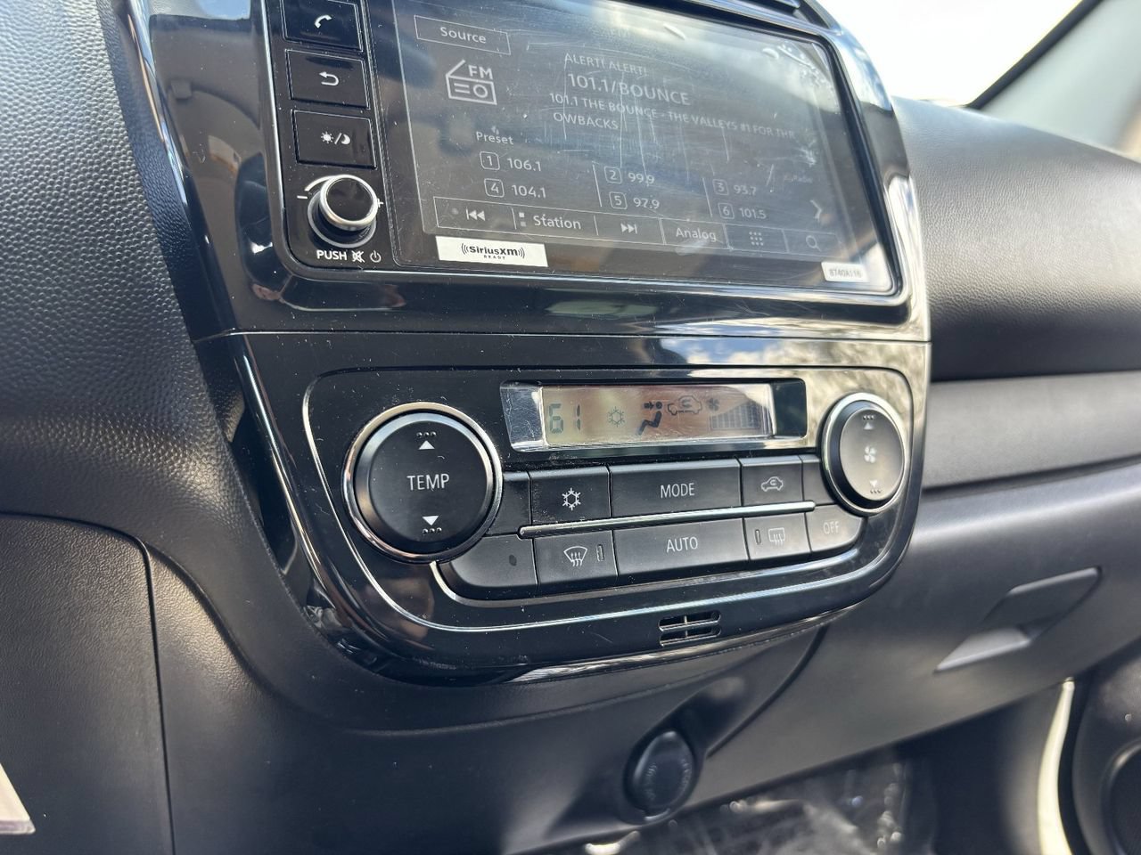Used 2024 Mitsubishi Mirage Black Edition FWD image 22