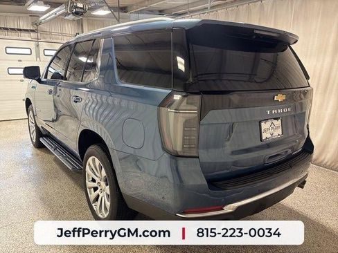 Used 2025 Chevrolet Tahoe Premier w/ Sun And Tow Package AWD/4WD image 5