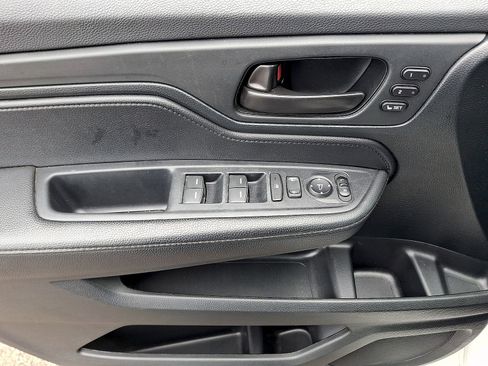Used 2023 Honda Odyssey Sport image 10