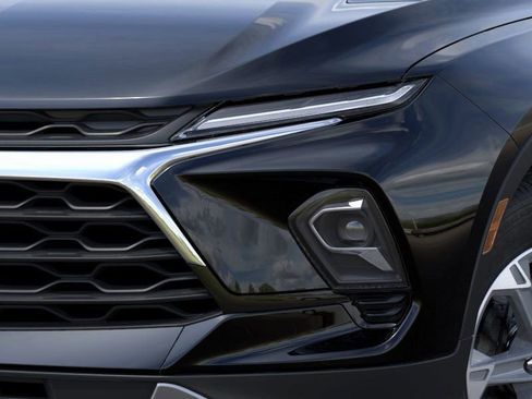 New 2026 Chevrolet Blazer LT w/ Convenience Package FWD image 10