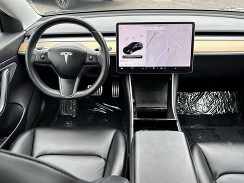 Used 2019 Tesla Model 3 Performance image 29