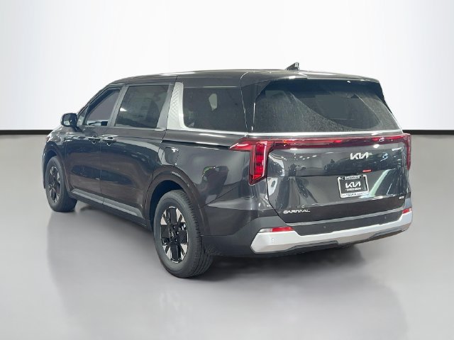 New 2027 Kia Carnival LXS FWD image 5