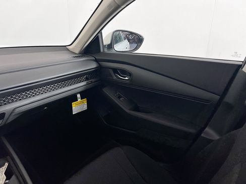 New 2026 Honda Accord LX image 16