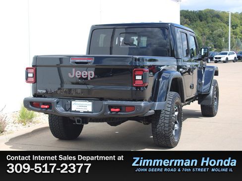 Used 2020 Jeep Gladiator Rubicon image 2