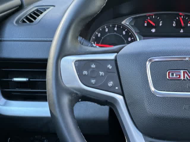 Used 2023 GMC Terrain SLT w/ Infotainment Package II AWD/4WD image 8