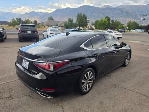 Used 2019 Lexus ES 350 w/ Accessory Package FWD image 5