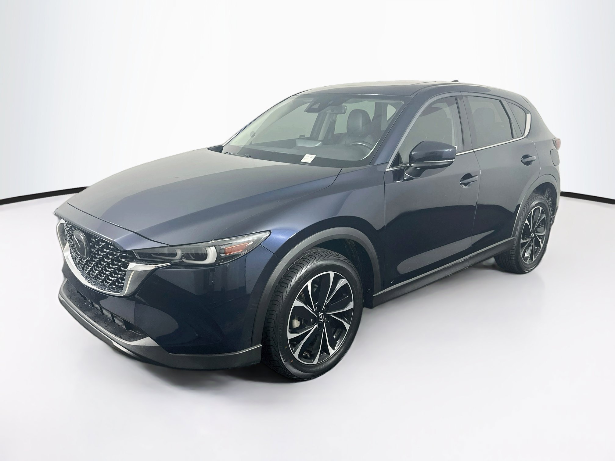 Used 2022 MAZDA CX-5 AWD 2.5 S w/ Premium Package image 3